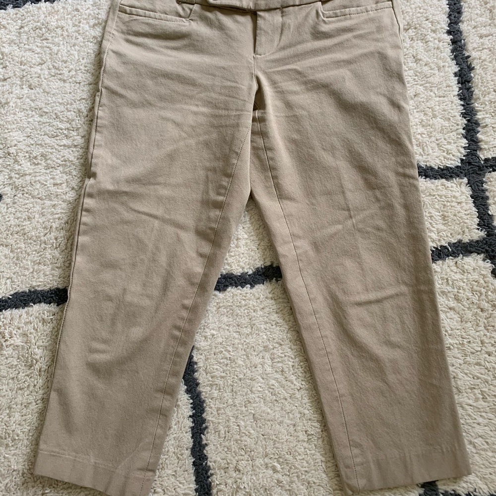 Khaki capris